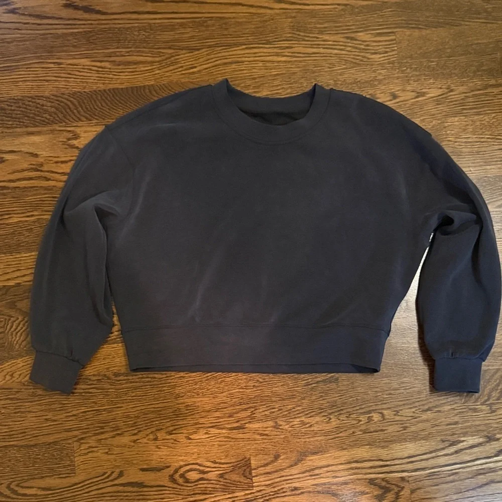 Lululemon Softstreme Cropped Charcoal Crewneck Sweatshirt